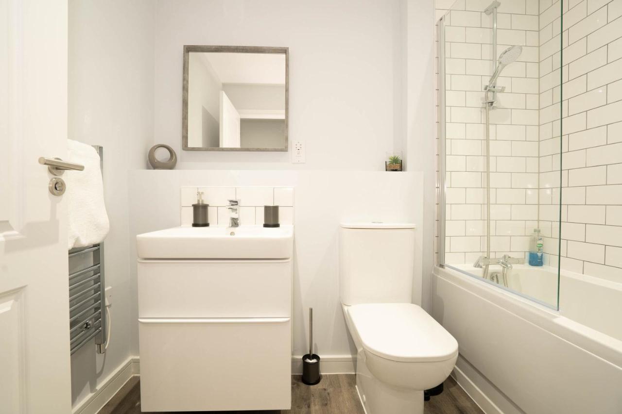 Deluxe Stay - Skyline Vistas & Top Amenities Birmingham Buitenkant foto